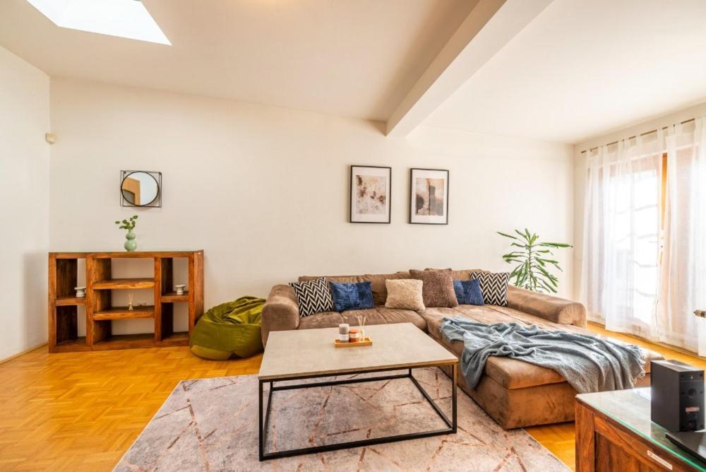Templova - Old Town Large Apartment With Terrace Prag Exterior foto