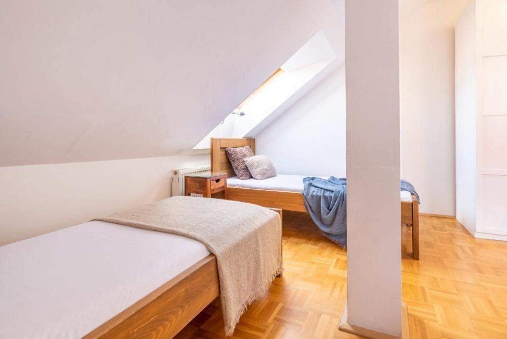 Templova - Old Town Large Apartment With Terrace Prag Exterior foto